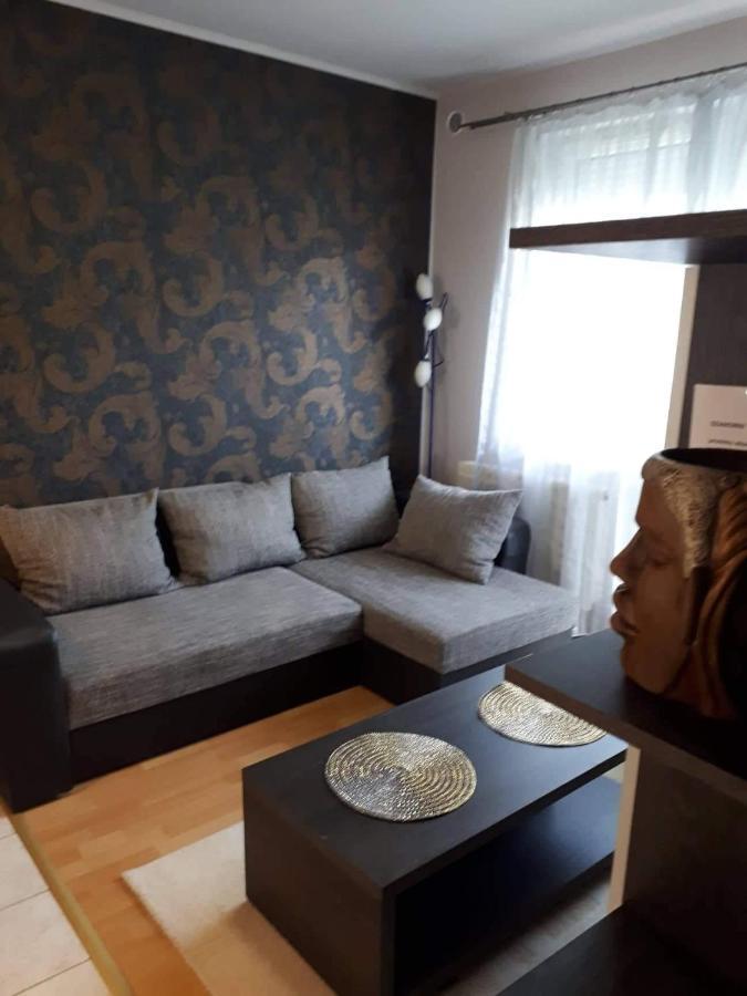 Zoeld Beka Apartmanok Koelcsey I Hajdúszoboszló Zewnętrze zdjęcie