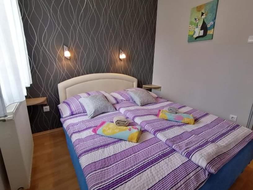 Zoeld Beka Apartmanok Koelcsey I Hajdúszoboszló Zewnętrze zdjęcie